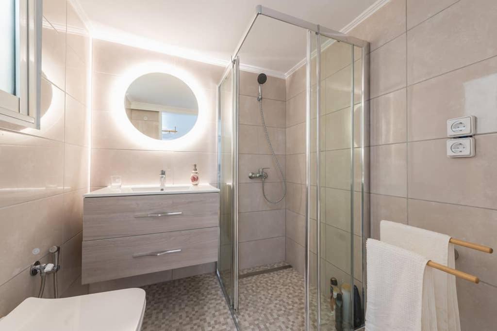 New! Bright & Remodeled 1Bed Apt 2Min Walk To Acropolis Atene Esterno foto
